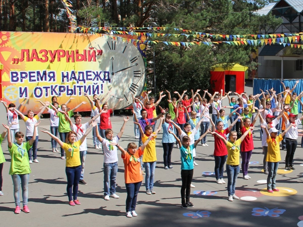 Уполномоченный по правам ребенка в Нижегородской области помогла детям получить путевки в ДОЛ